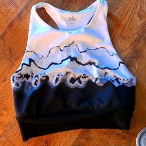 Alo yoga top xs